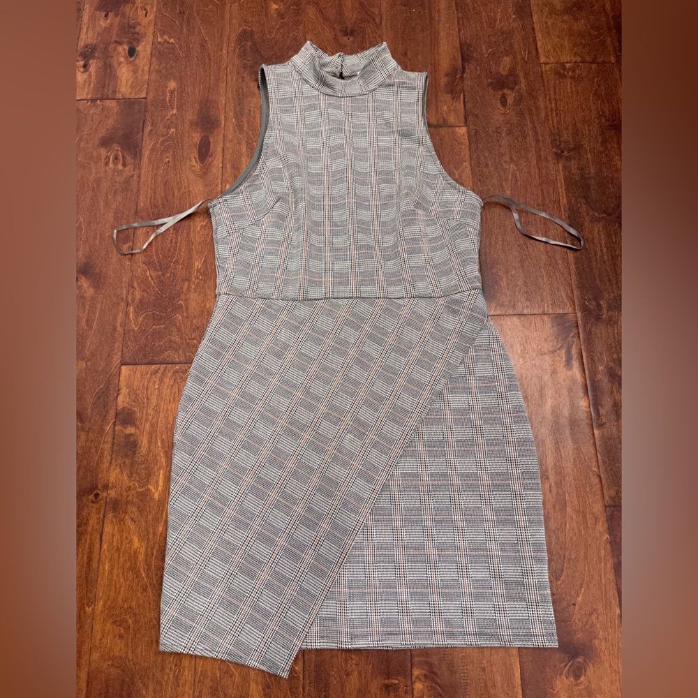 Adora Plaid Sleeveless Mock Neck Backless Dress